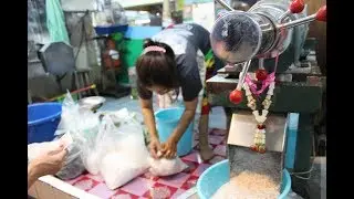 How to make Coconut Cream & Coconut Milk | Cooking Class | Hua Hin