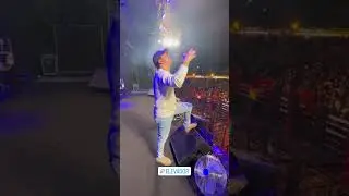 Hugo e Guilherme cantando em Santo Ant&ocirc;nio do Monte #HugoeGuilherme #heg #sertanejo (1)