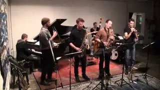 mack longpre ensemble: cassandra wilson's a little warm death