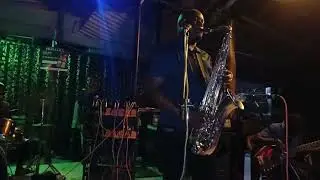 THE 5 STARS BAND// LIVE PERFORMANCE ZUWENA NA KIM