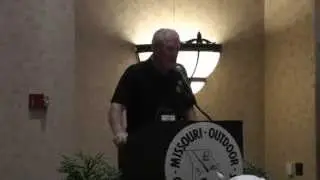 NFL Hall of Famer Jackie Smith sings National Anthem