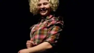 21. Bundestreffen der Jugendclubs an Theatern - Trailer- Beschissene Umarmungen (Volksb&uuml;hne Berlin)