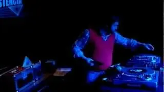 Pressure Drop Club: Sir Lord Tennant. Barcelona, 03th March 2012. 1 of 3 videos.