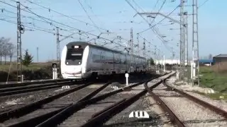 Renfe vol portar a la línia Tortosa-Barcelona trens retirats el 2013