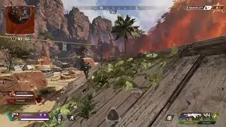 Mirage Evades Pathfinder Scanners After Ult Buff Then Gets Lazered by Potato Devo