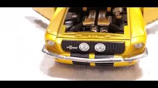 Jada Toys Dub City Big Time Muscle Diecast Car 1 24 Yellow 1967 Shelby GT 500KR