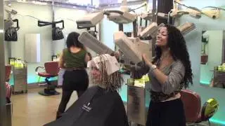 DevaCurl at Devachan Salon. Meet Analis, your Devachan Colorist