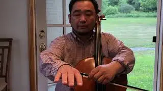 How to Hold the Cello Bow 3/チェロ弓の持ち方３「親指の動き」和田チェロ運弓補助具 - Using Wada Cello Bow Grip Aid (English CC)