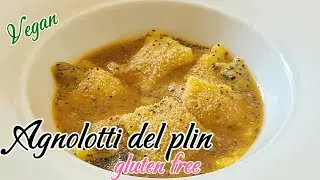 Agnolotti del plin ripieni di ceci con glassa e burro ai funghi, vegani e senza glutine