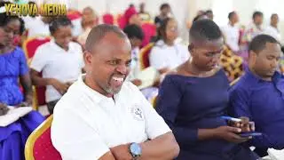 JAMES MWANG'AMBA AKIFUNDISHA KWENYE KONGAMANO LA KIJANA NA MAISHA HUDUMA YA GRACE OF GOD