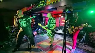 Emergency Bitter - Farewell Gig at The Holroyd (Suburbs), Guildford on Sat. 8/11/25.