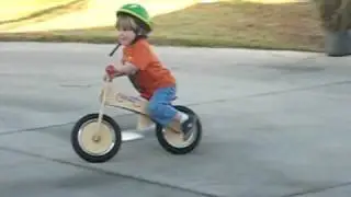 On his Skuut