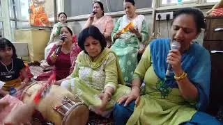 रहमतें करता है, झोलियाँ भरता है — गुरू जी का भजन #satgurumaharajkijai #🙏🙏