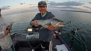 NOOBS TROLLING LAKE SUPERIOR