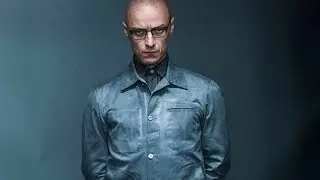 Split clip- James mcavoy as Dennis