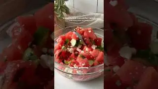 Watermelon Cucumber Salad with feta, mint & honey lime dressing 🍉 recipe below ⬇️ #recipeshorts