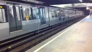RET Metro SG3 Dijkzigt Aankomst & Vertrek in Rotterdam