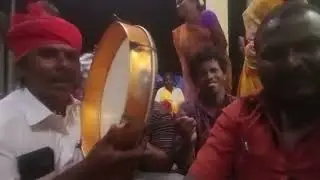 இப்படியும் ஒரு பாடலா