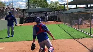 Steve Cishek warms up Spring Training