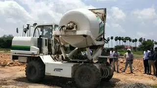 Schwing Stetter Self Loading Mixer SLM4000 drum slewing mechanism