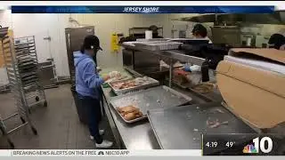 Atlantic City Police Hand Out 300 Turkeys and Canned Goods to Residents in Need | NBC10 Philadelphia