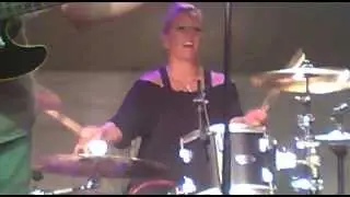Örökség koncert, Három határ,  Nagymaros 2013.06.23. Reni dobol