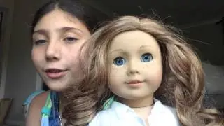 Zee 's opening the American girl doll Nicki