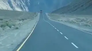 Manali Leh Road Trip - Manali Leh Taxi Service - Manali taxi service - Leh musafir Taxi Service