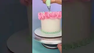 Frost Form Starter+ Kit Easter Bunny Cake