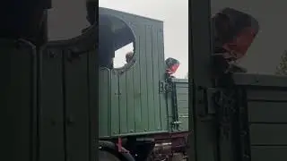 Sentinel steam lorry on its way to the pub