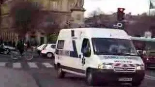 Ambulance SAMU Paris France French siren