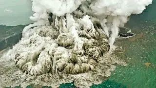 Indonesia raises alert level for volcano