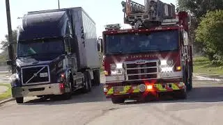 [Dallas Fire-Rescue] Truck 11 and Car 685 arriving on scene
