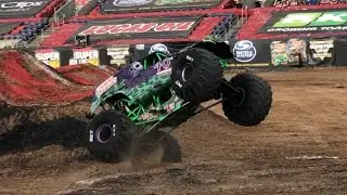 Monster Jam World Finals 21 XXI FREESTYLE - Orlando, FL 2022