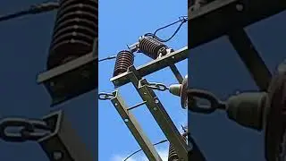 high voltage arcing...⚡️⚡️😯😯 #light #nature #current #viralvideo #travel