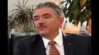En Corto Leonardo Valdes Zurita