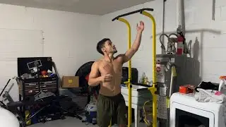 How to Train Your Abs With a Calisthenics Tower
