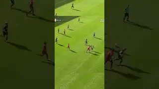 Sancho making defenders log off 💻 #PremierLeague #manutd #football #shorts #shortsfeed #fyp