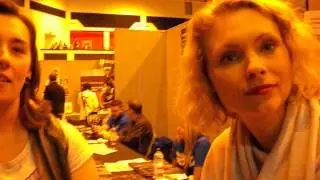 Cardiff Comic con 2015 meeting Myanna Buring part 2