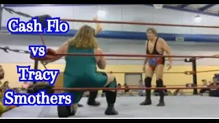 Cash Flo vs. Tracy Smothers. #cashflo #tracysmothers #wrestlingmatches #wrestlingvideos