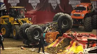 Monster Jam New Orleans 2013