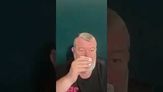 макрон - последний защитник свободного мира 210225