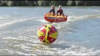 Rockin Mable 2-Person Towable Tube