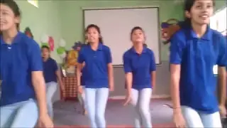 Maa Dekhi Jabse Duniya Dance Performance for kids