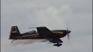 2009 Vectren Dayton Airshow - Patty Wagstaff (Full Routine)