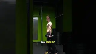 Hai due manubri e allenare i tricipiti? 🧨 #tricipiti #allenamentoacasa #homeworkout #dimagrimento