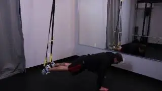How to Use a Suspension Trainer to do a Knee Tuck