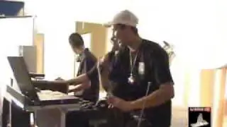 DJ CHARADA E EQUIPE EM MONTAGEM DE SOM E ILUMINA&Ccedil;&Atilde;O