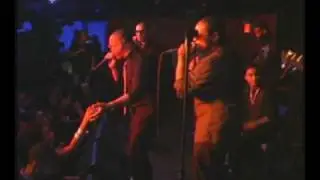 Marcy Place-Pobre Corazon-Don Omar-Bachata-En Vivo