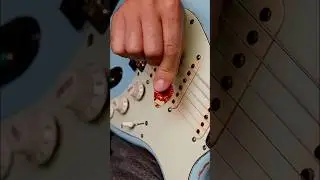 Pick-only Vs Pick + fingers  #guitarchords #playguitar #learnguitar #electricguitar #guitartricks